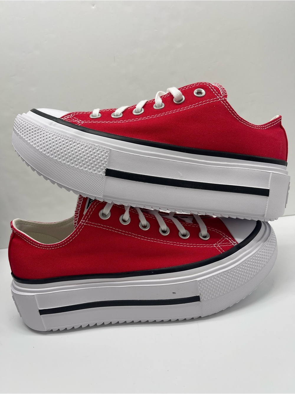 Converse WMNS CTAS LIFT DOUBLE STACK OX
RED/BLACK/WHITE Platform Sneakers - Picture 14 of 16